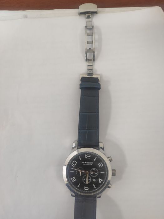 Продаются ручные кварцевые часы Montblanc