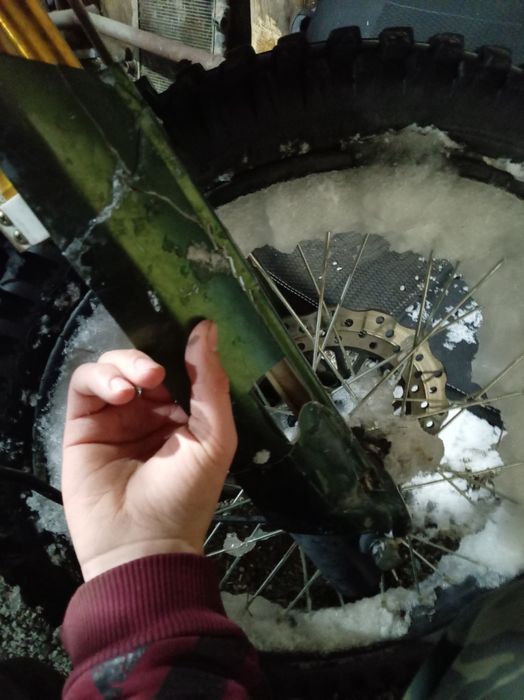 Продам эндуро sycmcc 250 торг уместен