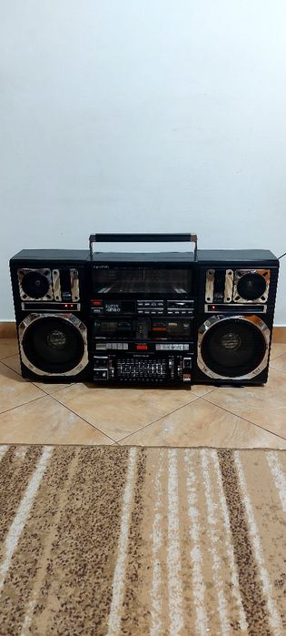 Radio casetofon SuperTech j-747s