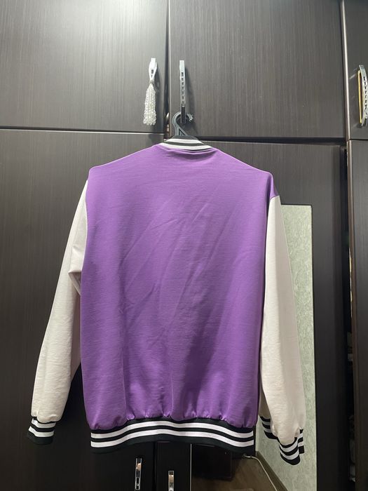 Продам бомбер в хорошем состоянии