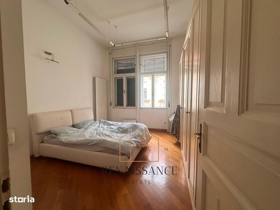 Piata Unirii 4 Camere | 180mp Etaj 2/3 | Palatul Bruck - renovat