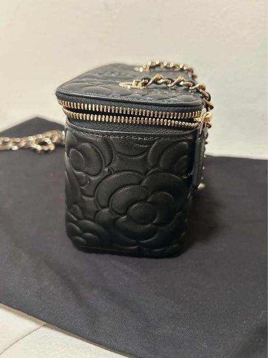 Сумка Chanel Camellia 21S