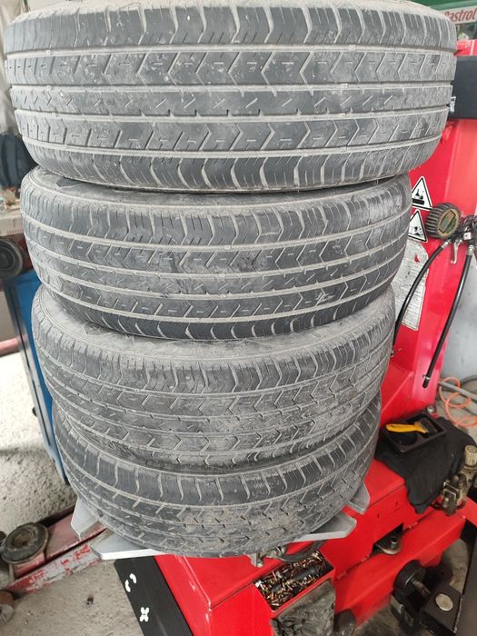 Продам балоны .Размер 185/70R14 б.у 600000 с