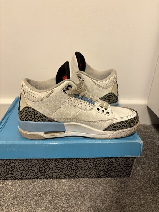Jordan 3 UNC marimea 40