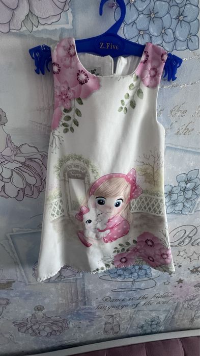 Платья на девочку