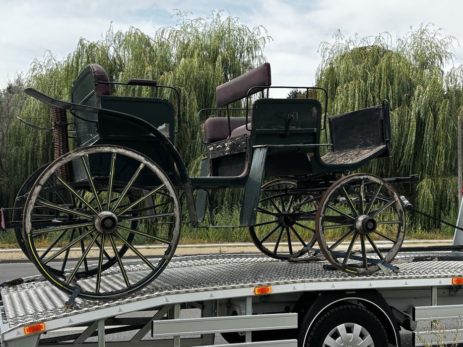 Trasura veche , birja 4 locuri , docar vechi