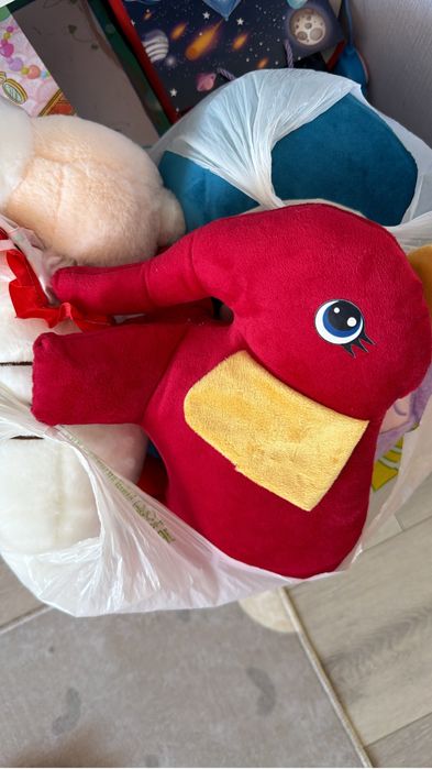 Отдам пакет мягких игрушек