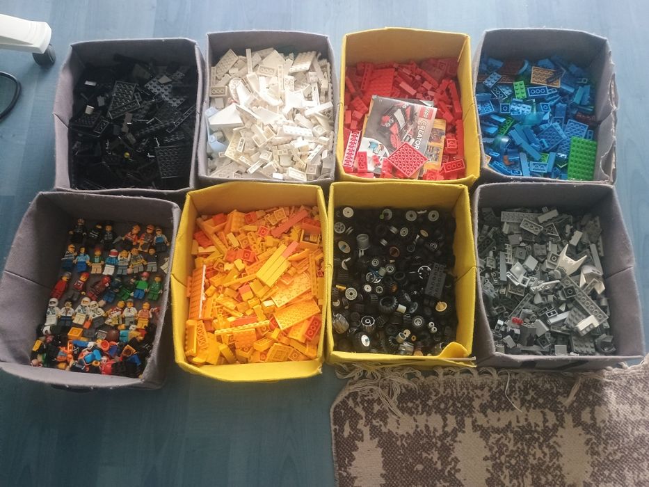 Vând lego in stare buna