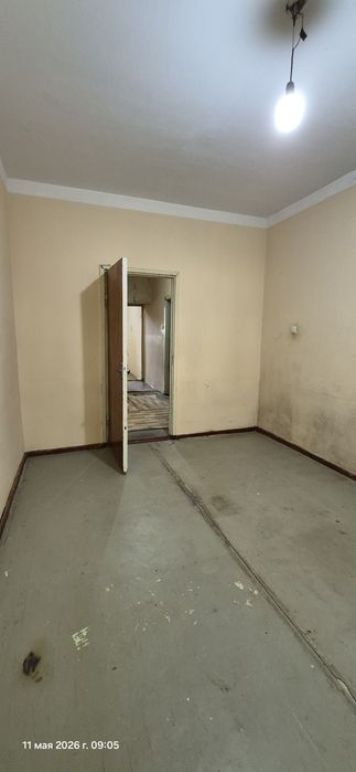 2 ком квартира сотилади Чирчик