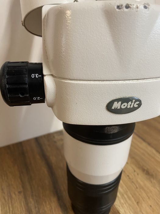 Microsop Motic + sitem iluminare