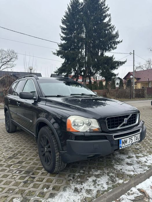 Volvo xc 90 an 2005 4x4 masina circula zilnic fara martori aprinsi la bord cutia schimba in parametri normali pret 3500 euro tel 0747665774
