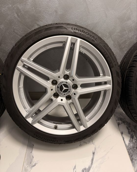 Mercedes Джанти 18 с летни гуми