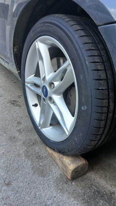 Джанти с Гуми 205/60/R17