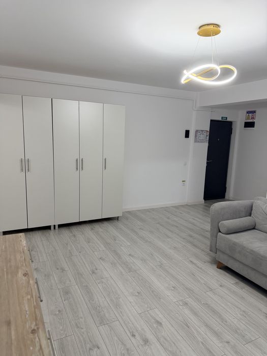Inchiriez apartament cu o camera Valea Lupului