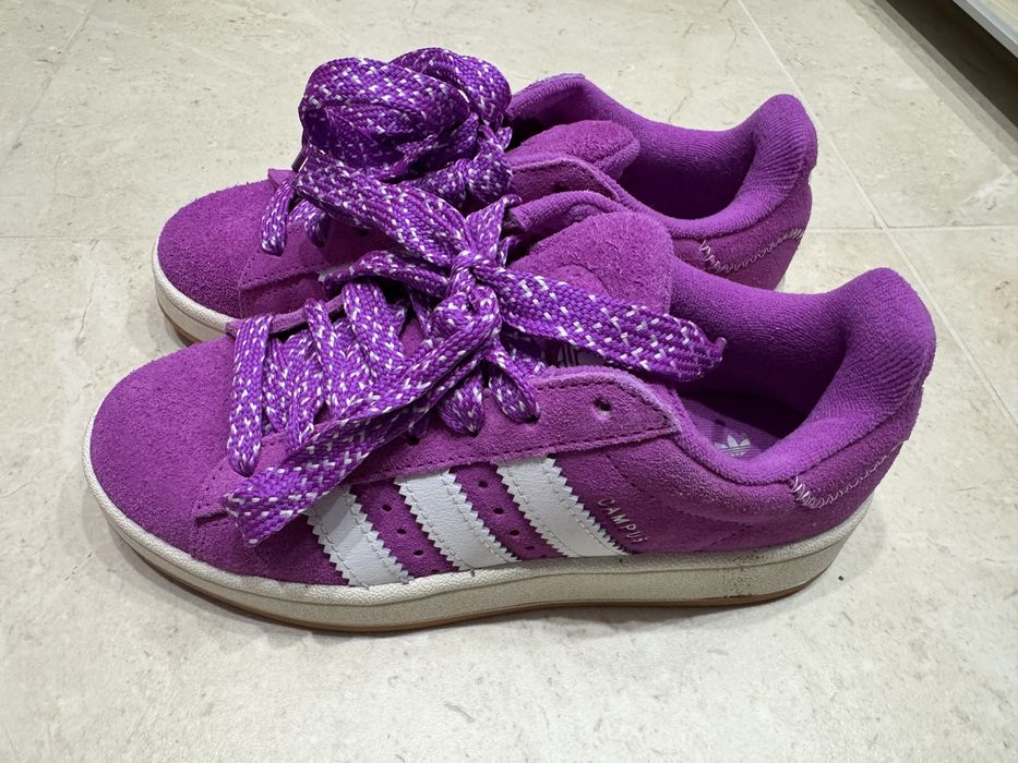 Обувки на Adidas CAMPIS нови