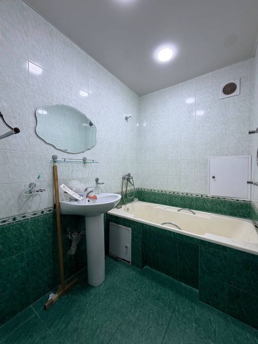 Yunusobod Bodomzor Notarius tepasidigi domda 3 xona 84.500$