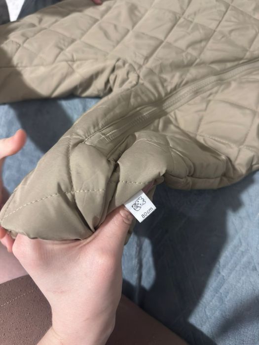 Продам комбезы детские