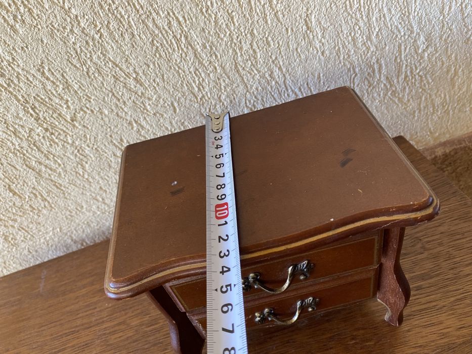 Немска музикална кутия за бижута от дъб