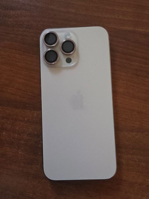 Ayfon 16 pro max gold x/a regiyon 256 gb