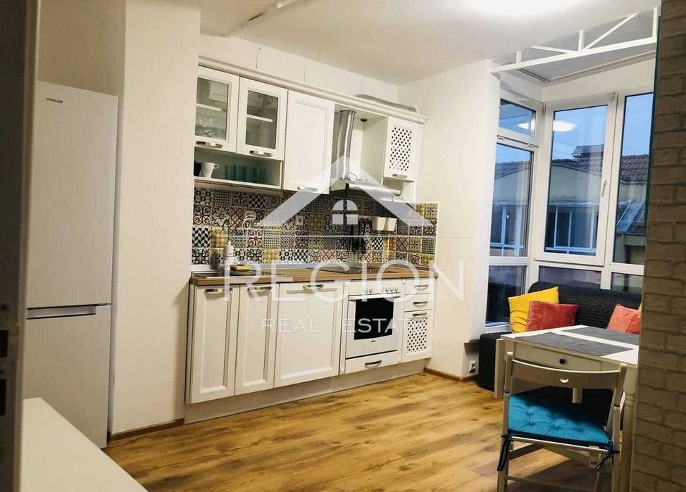 Дава се под наем Двустаен апартамент в Варна, Спортна зала - 48 кв.м за 357 € - Снимка #1