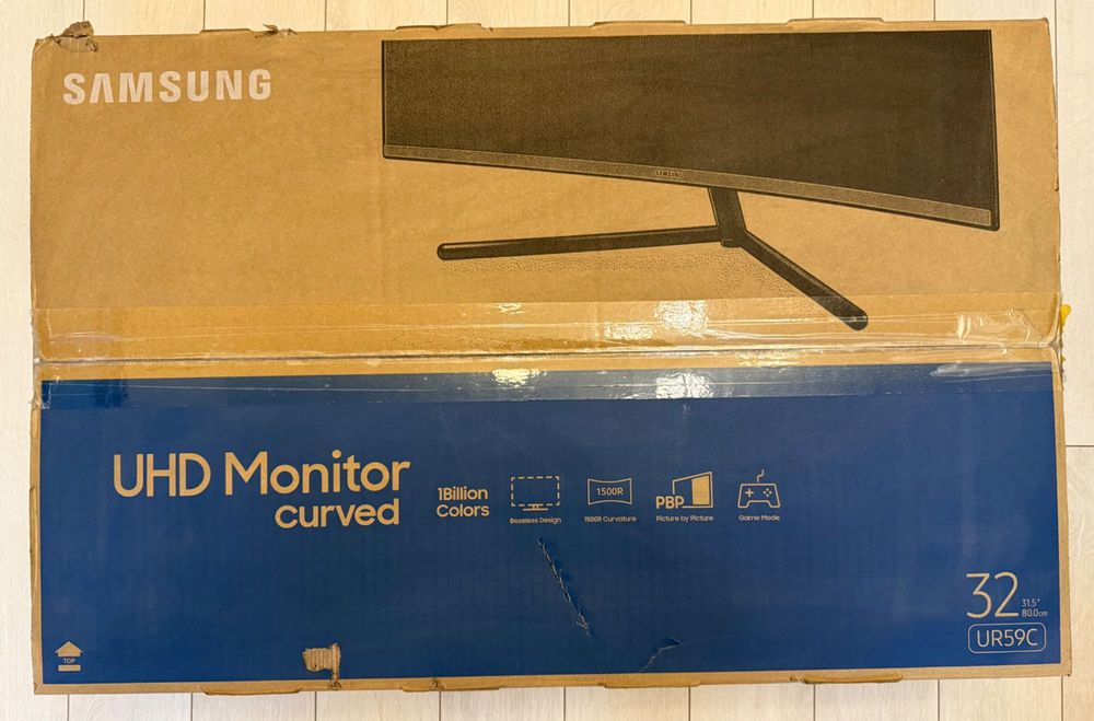 Монитор Samsung 32”