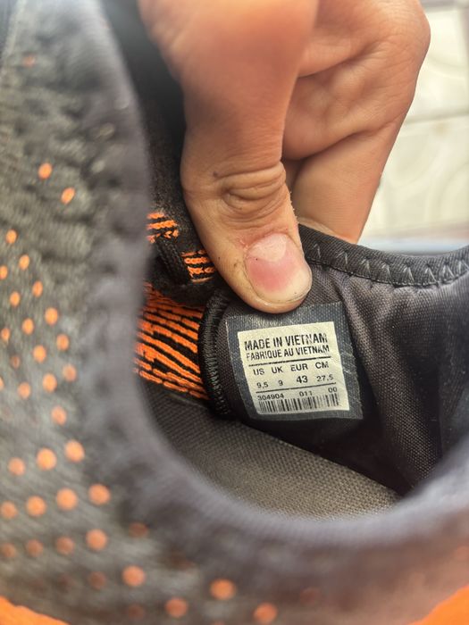vand adidasi yeezy slides 350