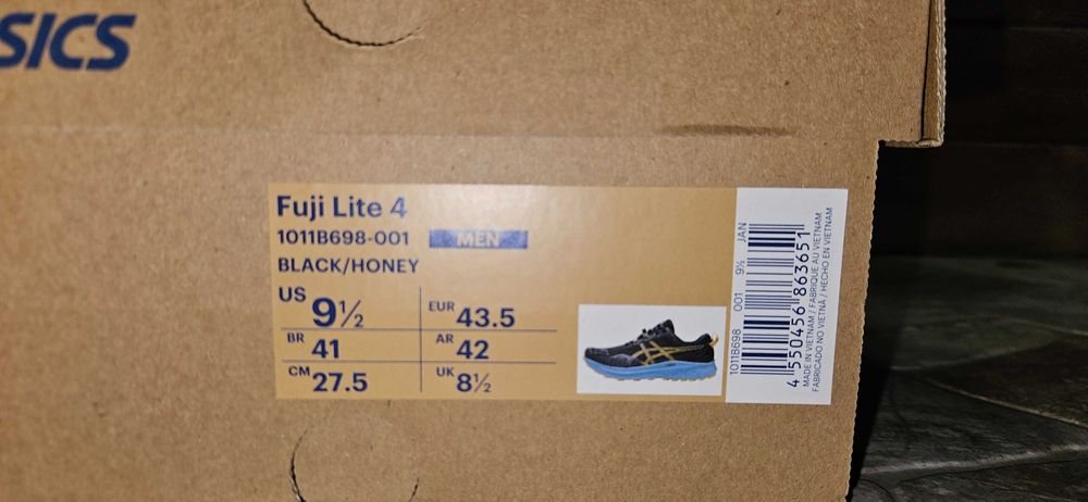 Маратонки Asics Fuji Lite4