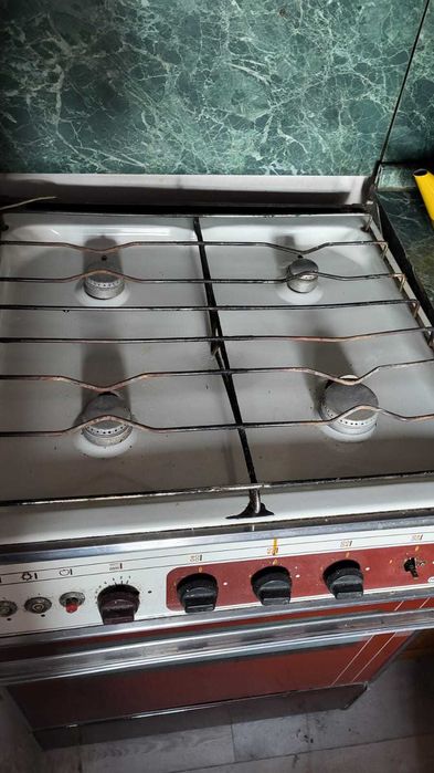 Холодильник белый