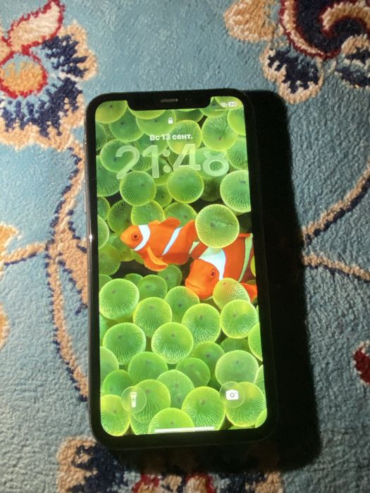 iPhone 11 64/75AKB