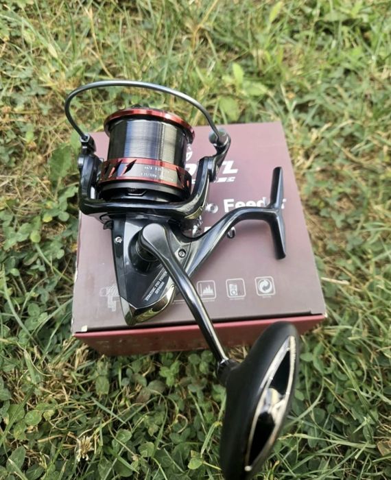 Feeder PRO FL Strategist X Ultra Pro Distance Competition 3.60 180g + Mulineta PRO FL Stratonic Pro Feeder SPF6500 NEW 2026