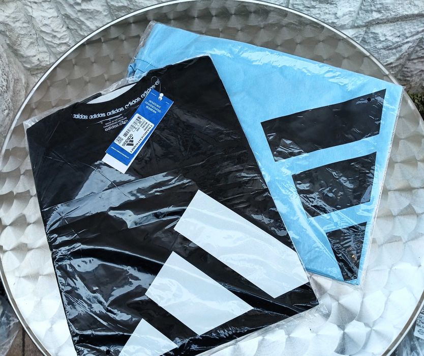 Adidas Unisex Classic T-shirt & Short