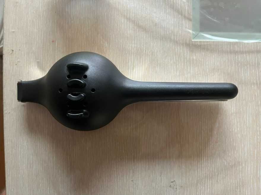 Продавам ръчна цитрус преса с контейнер LEMON PRO, GEFU Германия