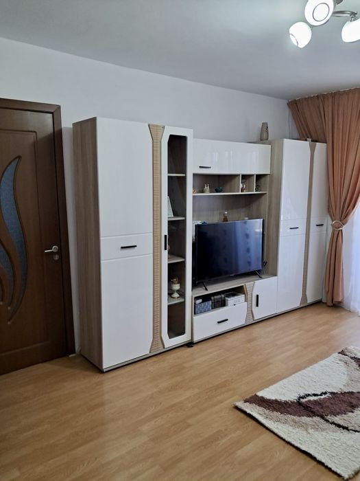 Apartament 2 camere de inchiriat