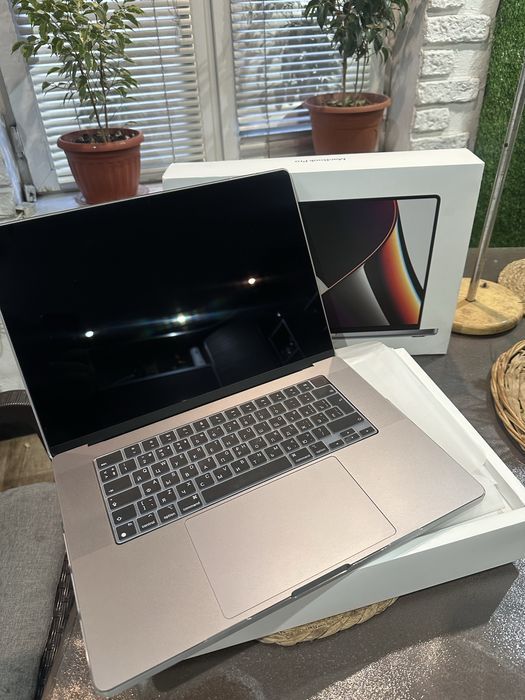 Macbook Pro 16 m1 pro 32/512 EAC