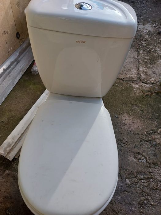 Продам унитаз б/у