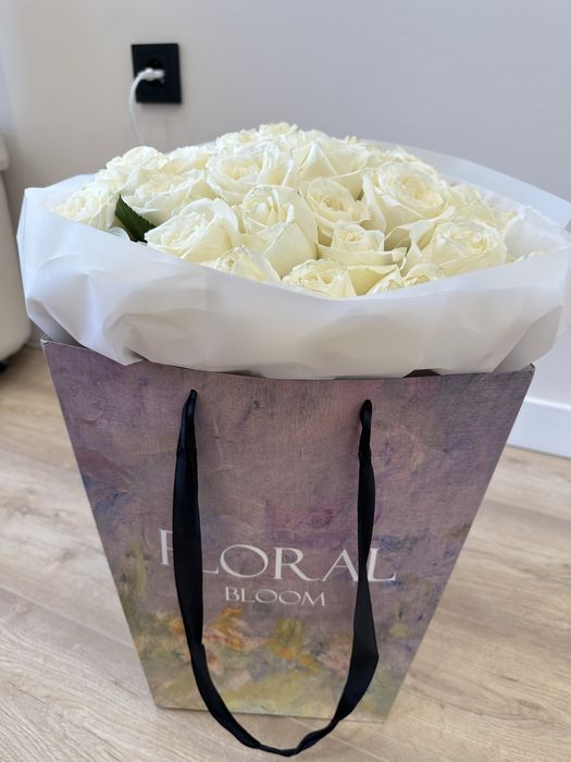 Цветы, продается цветы.