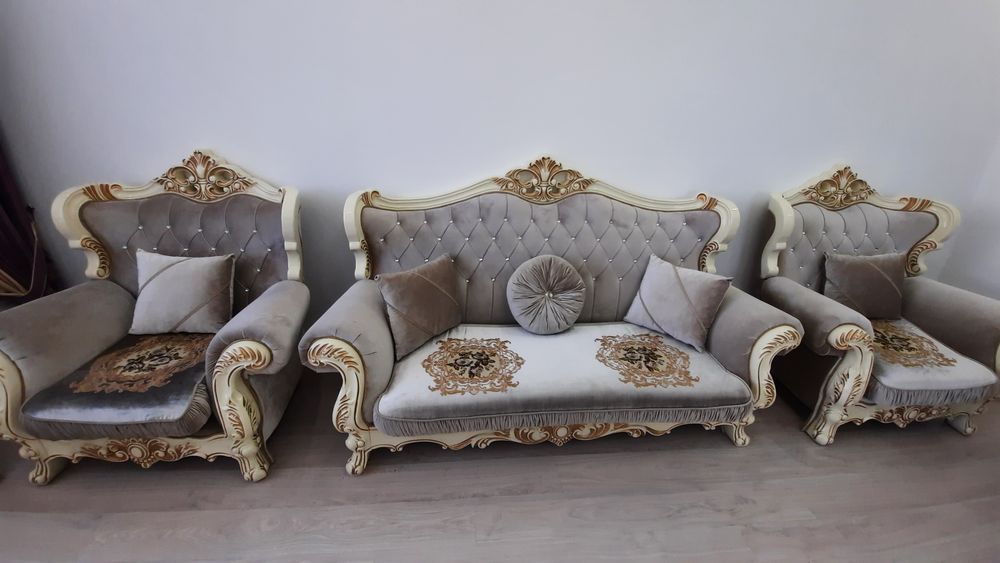 Продам мягкий уголок