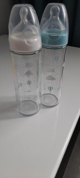 Biberoane sticlă NUK noi