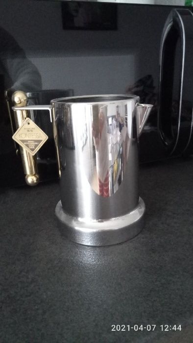 Посребрен к-т,антикварни предмети от Италия.