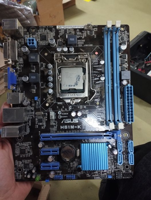 Офисный компьютер