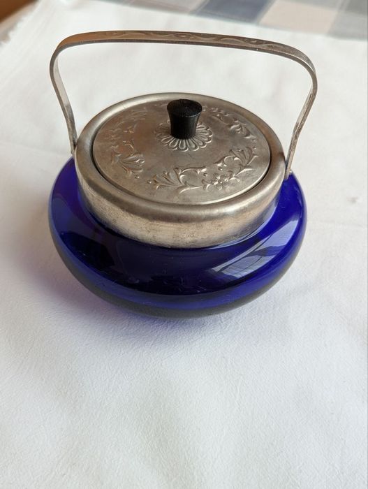 Продам сахарницы