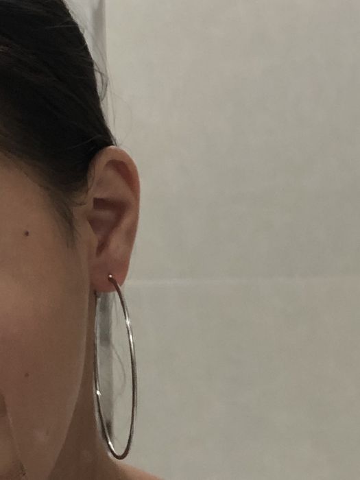 продам серьги большие.для девочек