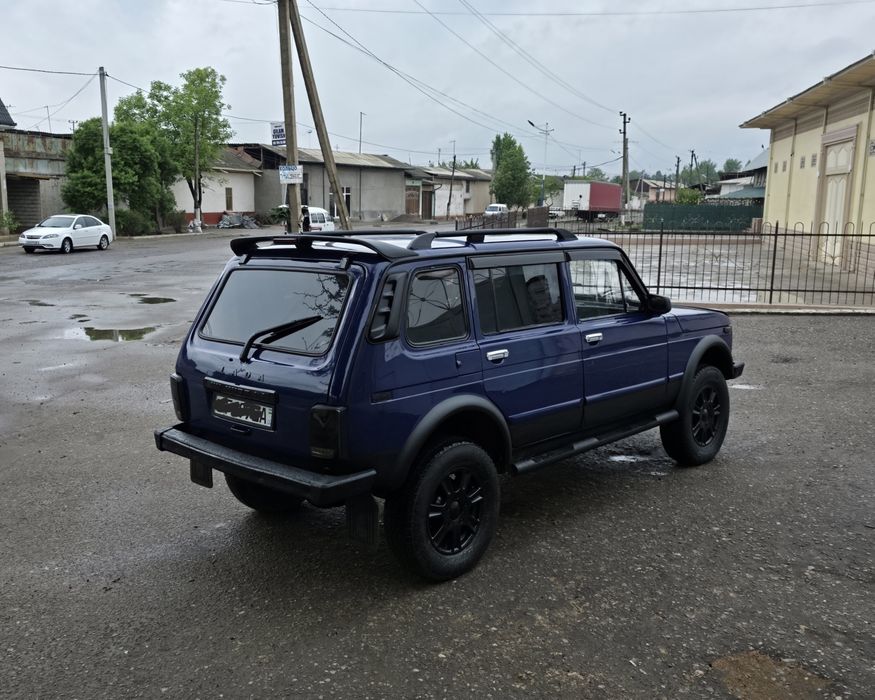 Niva 2131 Sotiladi