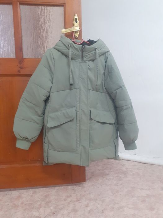 Куртка женская продам