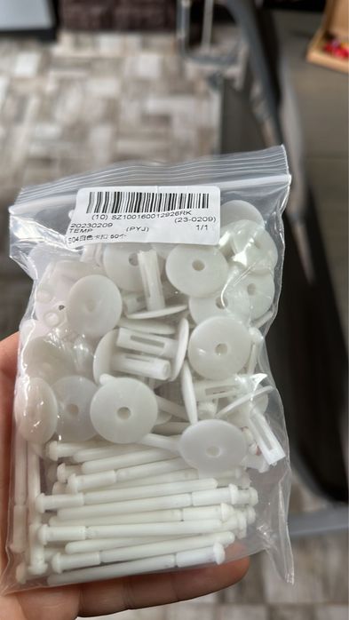 Nituri Clipsuri Cleme Bulbi Aripi BMW X3 X5 X6 F15 F16 F85 F86 X6M