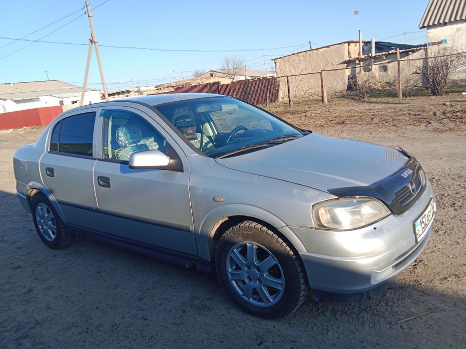 Продам машину Опель Астра