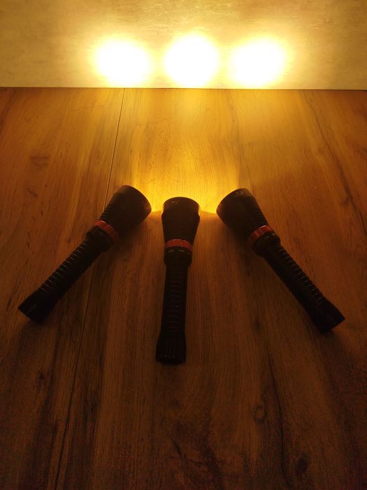 Продам новые подводные фонарьи для охотников и рыболов, очень мощный.