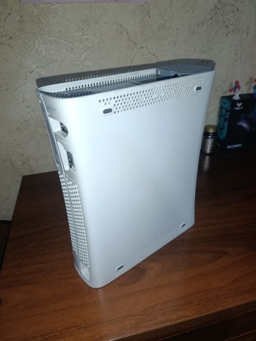 Xbox 360 consoles