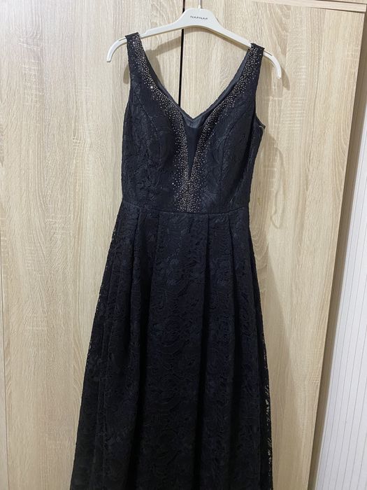 Распродажа! Вечернее , на той