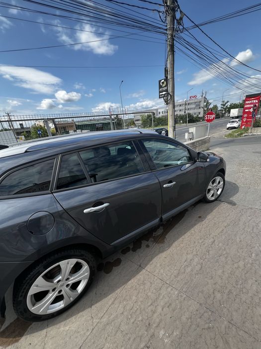 RENAULT Megane 2010 — imagine 4